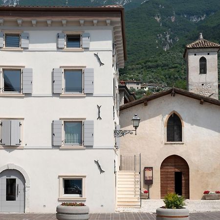 Absentia 1763 Garda Boutique Home - Lake Front Brenzone sul Garda Eksteriør bilde