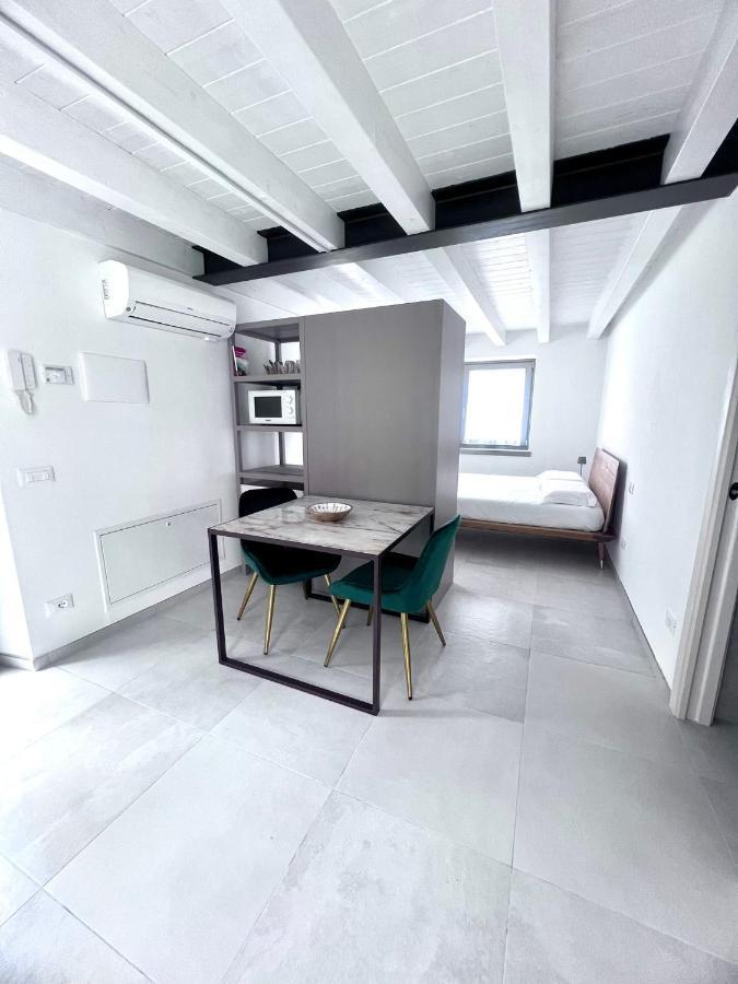 Absentia 1763 Garda Boutique Home - Lake Front Brenzone sul Garda Eksteriør bilde