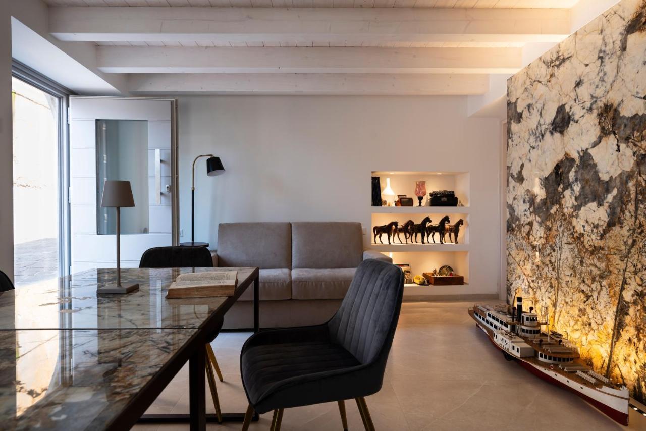 Absentia 1763 Garda Boutique Home - Lake Front Brenzone sul Garda Eksteriør bilde