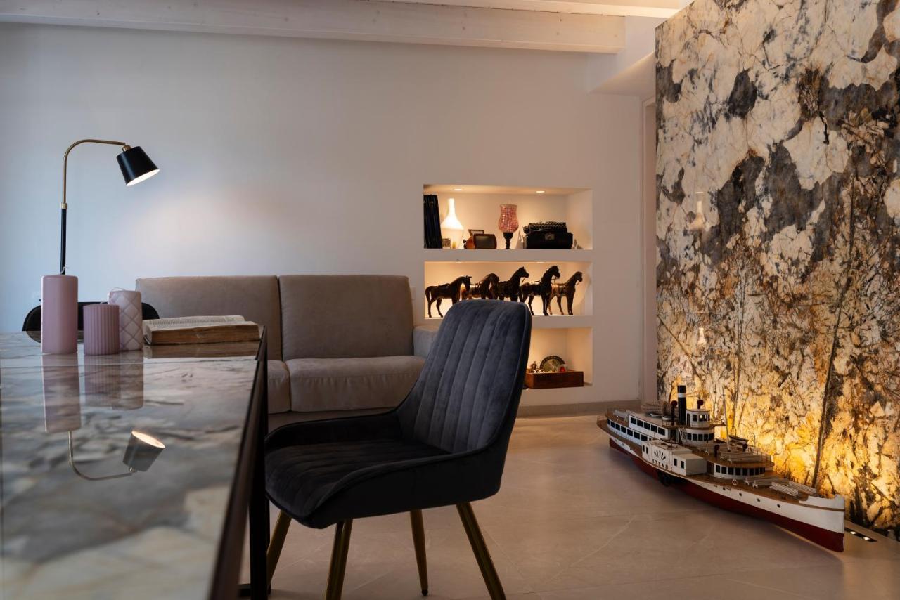 Absentia 1763 Garda Boutique Home - Lake Front Brenzone sul Garda Eksteriør bilde