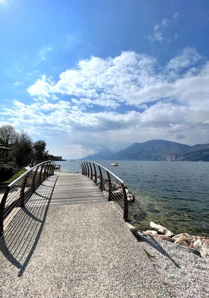 Absentia 1763 Garda Boutique Home - Lake Front Brenzone sul Garda Eksteriør bilde
