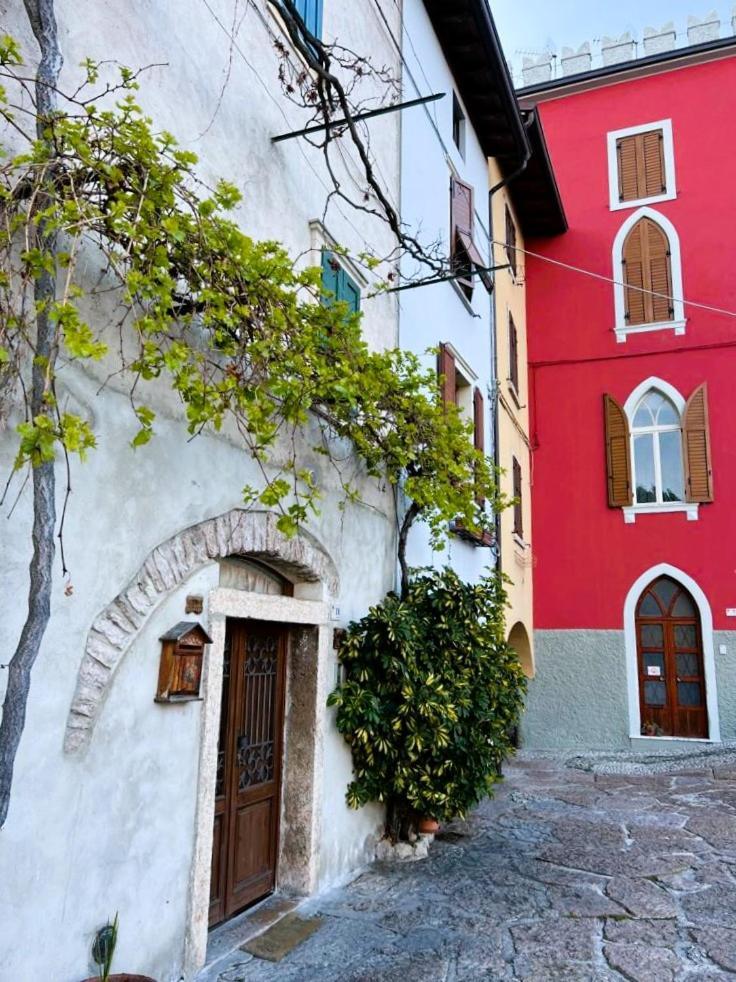 Absentia 1763 Garda Boutique Home - Lake Front Brenzone sul Garda Eksteriør bilde